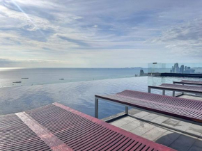 Centric Sea Pattaya Beach near Soi 6